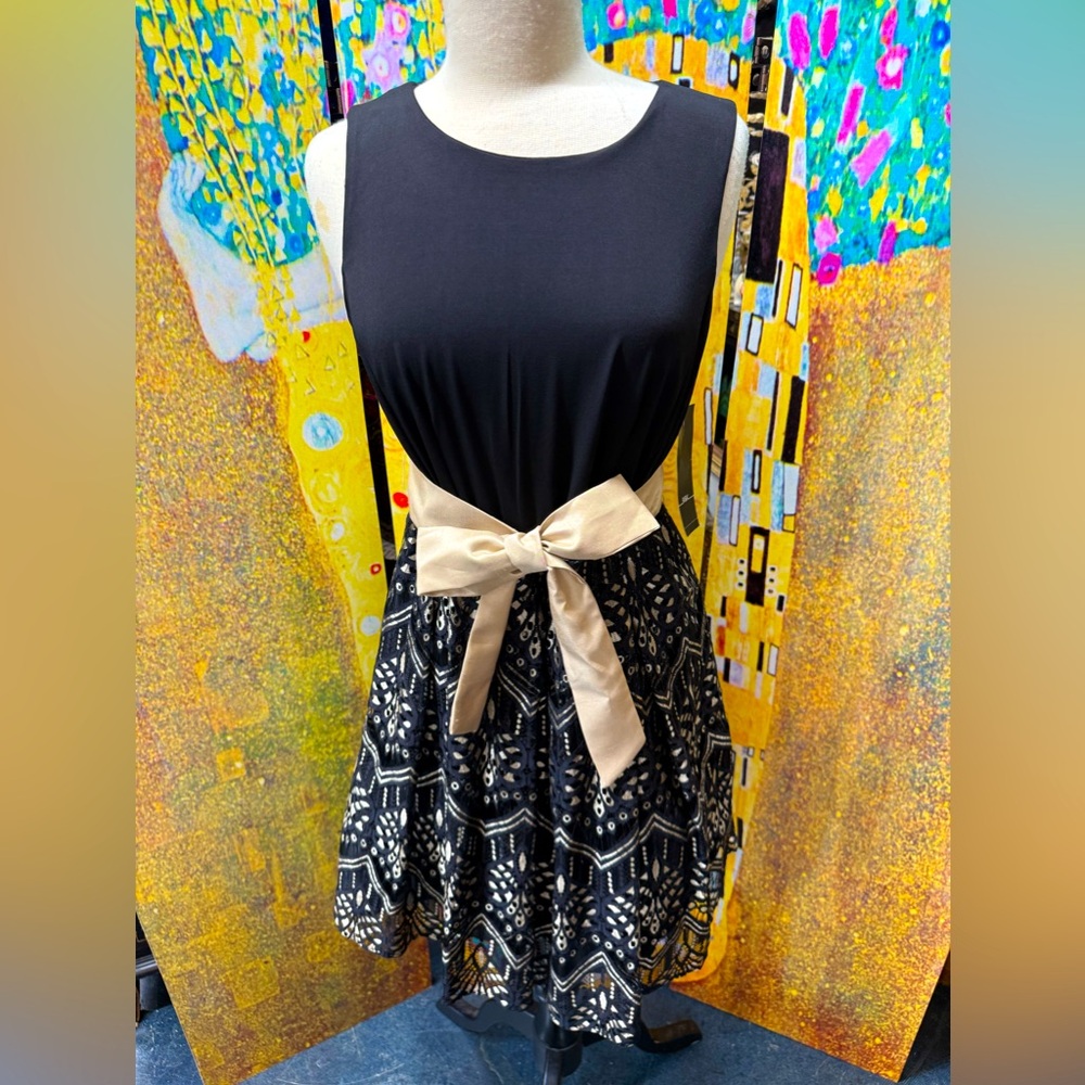 NWT R&K Black and Gold Cocktail Dress Sz10